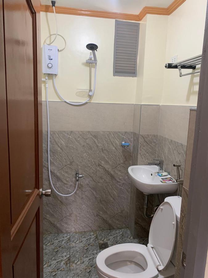 Zl Travelers Inn Batuan Εξωτερικό φωτογραφία