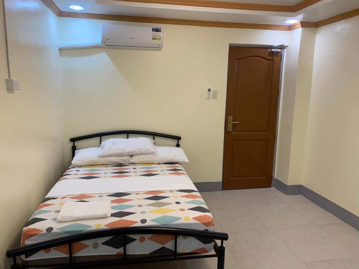 Zl Travelers Inn Batuan Εξωτερικό φωτογραφία
