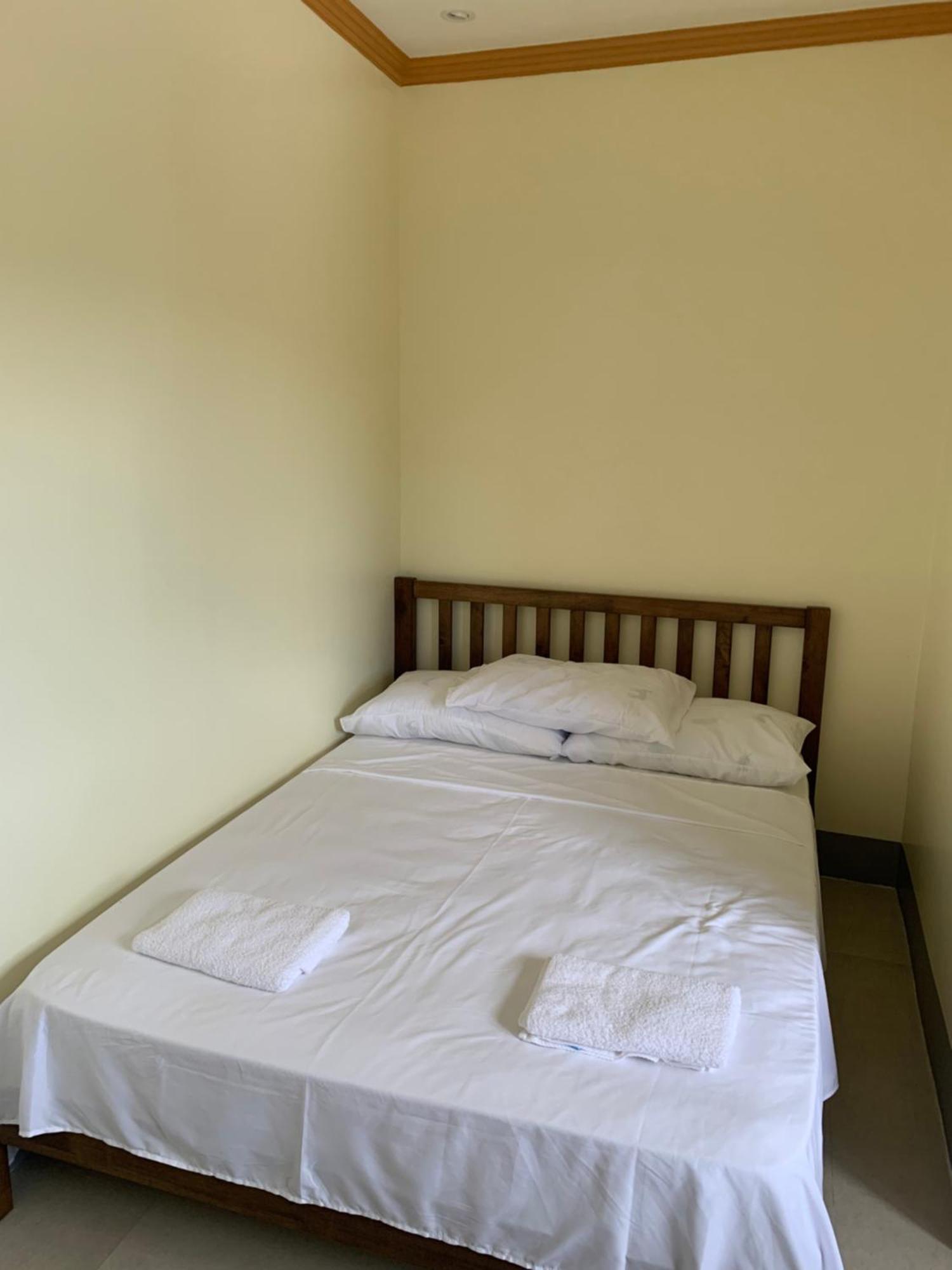 Zl Travelers Inn Batuan Εξωτερικό φωτογραφία